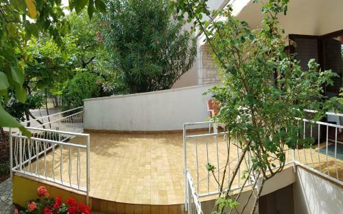 Apartments Ana