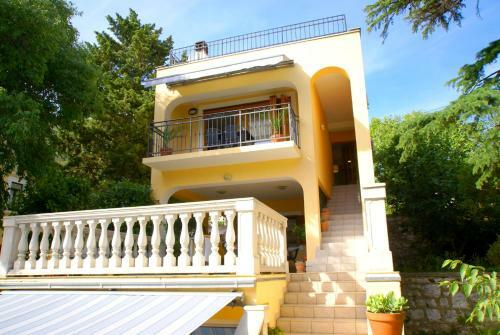 Apartments Buneta