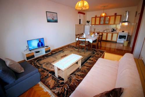 Apartment Djurdjica