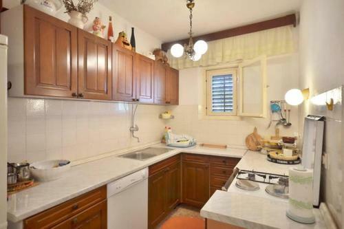 Big Apartment Povlja-20 Meters From Sea