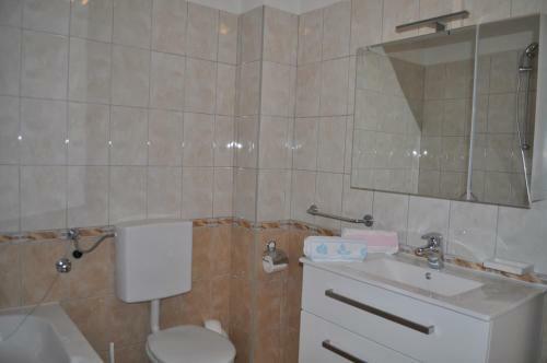 Apartments Livira Makarska
