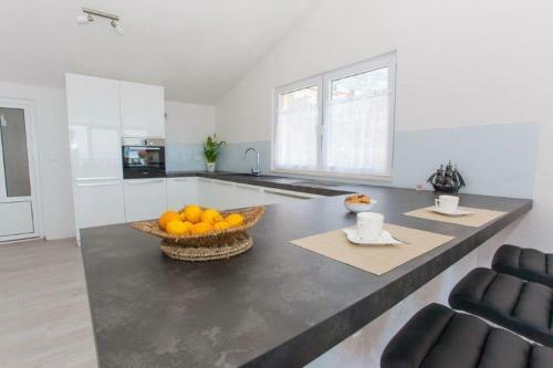 Apartments Livira Makarska