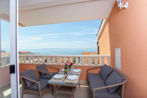 Apartments Livira Makarska