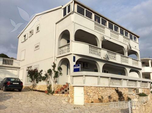 Apartmani Lon?ar