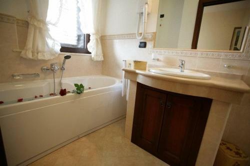 Tesoretto Hotel