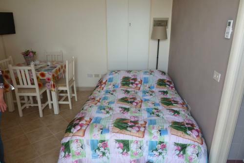 Cambre Apartments