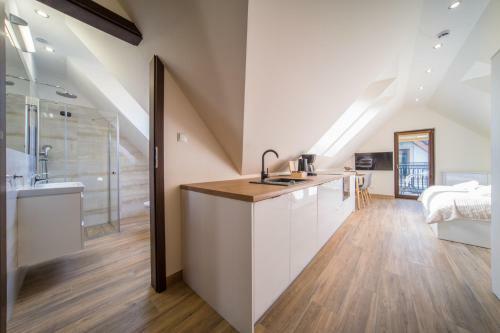 Aston Vila Apartments