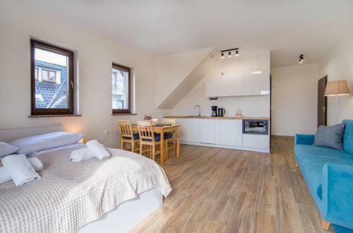 Aston Vila Apartments