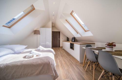 Aston Vila Apartments
