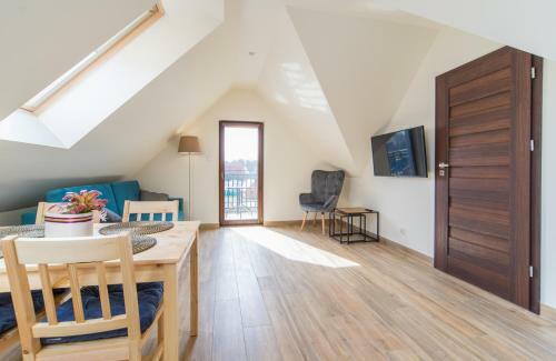 Aston Vila Apartments