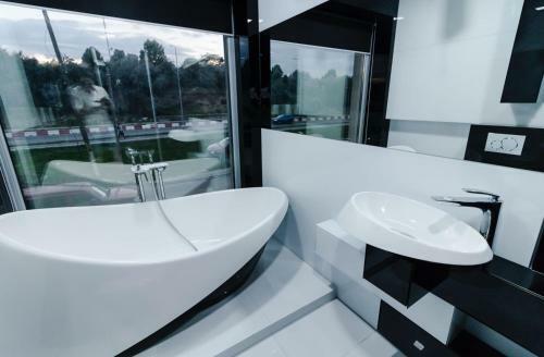 Ezra Luxury Apartments