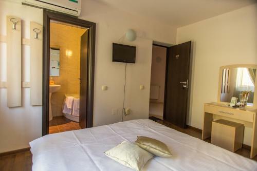 Hostal Villa Laguna