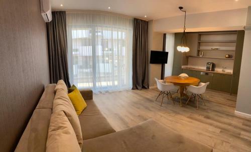Carina & David Apartments