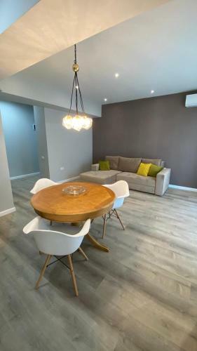 Carina & David Apartments
