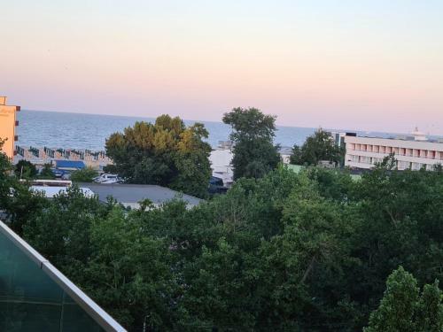 Apartamento Moon Light 2 Camere Etaj 6 Vedere Laterala Lac
