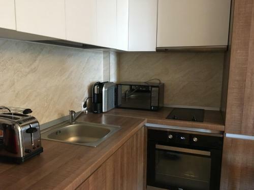 De Silva Residence Apartment