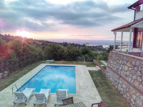 Villa ?evki Bey Kona??