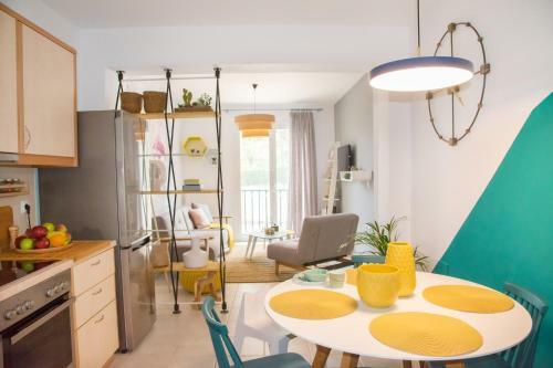 Unique Style Apartment