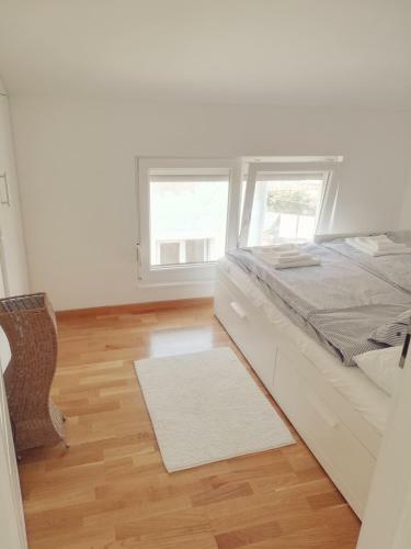 House For Rent Paola