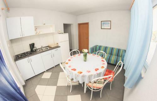 Apartmani Bartoli?