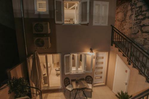 Marijola Apartments