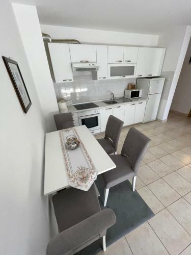 Apartmani Moela