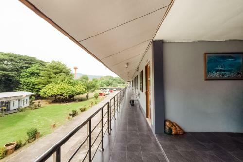 Hotel Oyo 75370 Saowanee Resort And Apartment