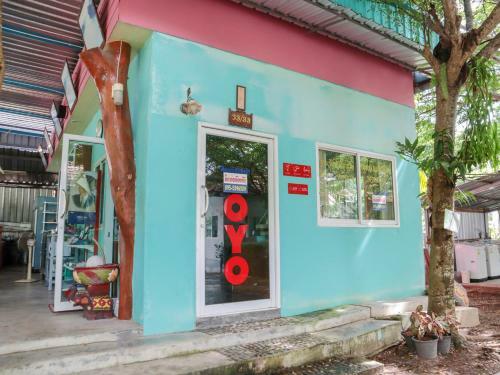 Apartamentos Oyo 1101 Tanrak Bungalow