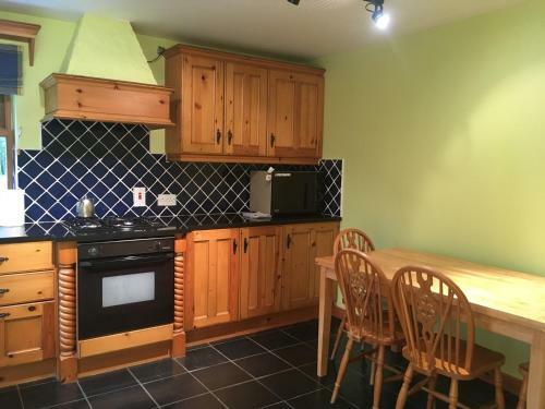 5, Knocktarna Manor Apartment