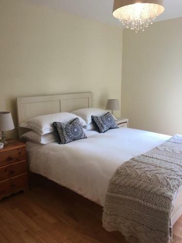 5, Knocktarna Manor Apartment
