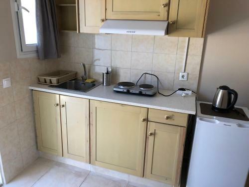 Petros Rooms & Apartments