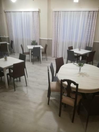 Elliana Hotel