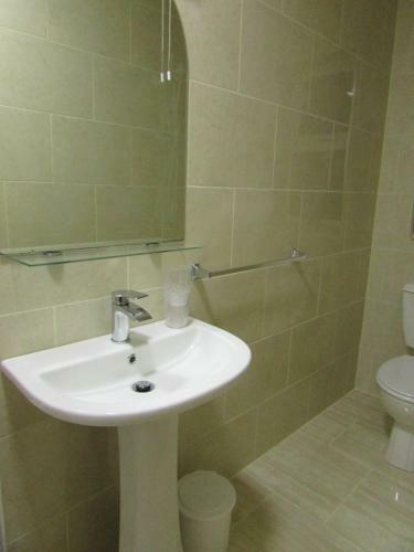 Hostal Watersedge Seaviews