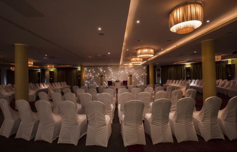 Westgrove Hotel