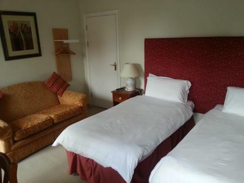 Bed & Breakfast Tom Crean Fish & Wine
