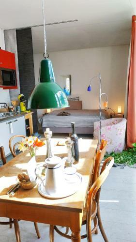 Bed & Breakfast Blue Wall Bnb