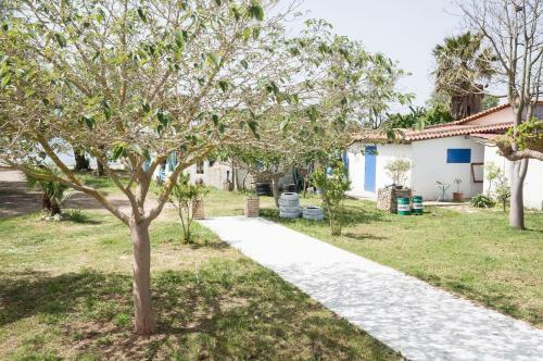Spacious Apartment On The Beach, Methoni