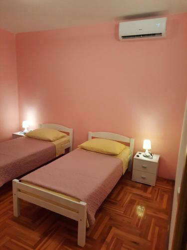 Apartment Duje & Dragana