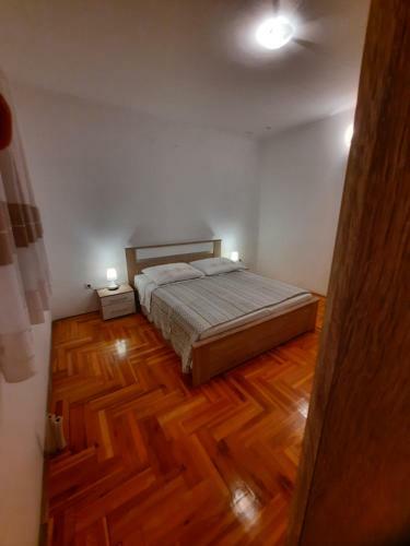 Apartment Duje & Dragana