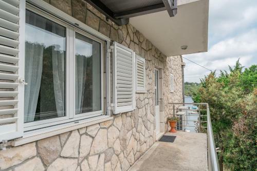 Hostal Guesthouse Kamarin