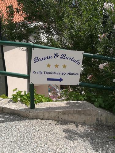 Hostal Bruna & Bartula