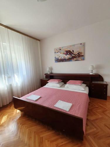 Apartamentos Neva