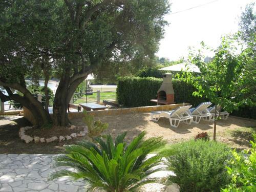 Hostal Apartments And Rooms Lan?a