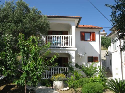 Hostal Apartments And Rooms Lan?a