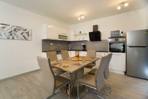 Vacation On Apartments