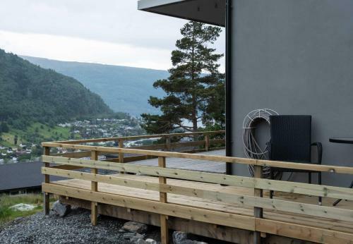 Apartamento Stryn (10 Min Fra Sentrum) Stor Og Moderne Leilighet