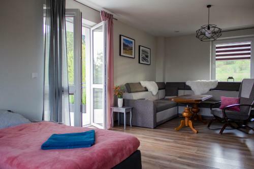 Pokoje Go?cinne 4 Pory Roku