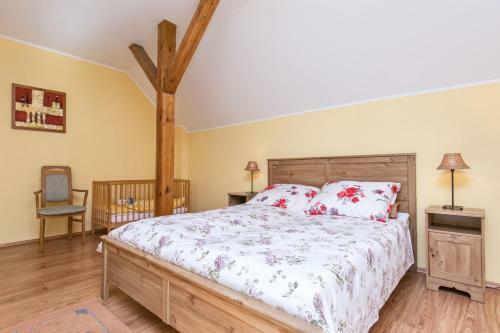 Lapalice Holiday Home