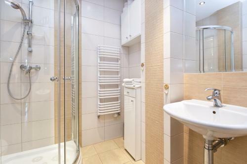 Lapalice Holiday Home
