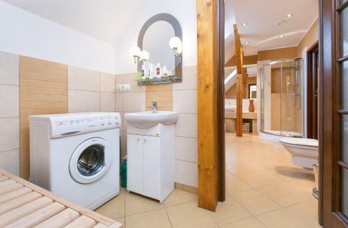 Lapalice Holiday Home